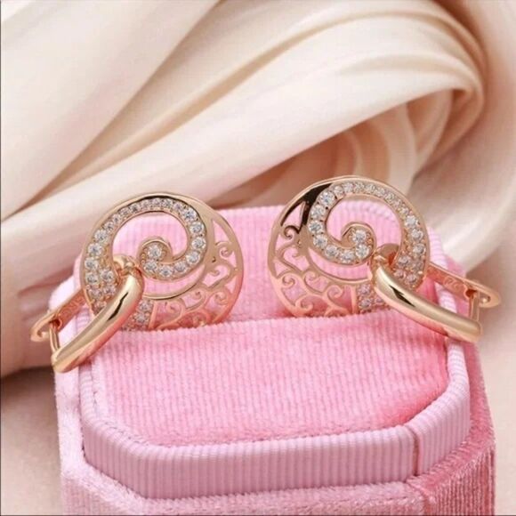 ⭐️ NEW Unique Micro Pave Round Drop Earrings - Picture 6 of 10